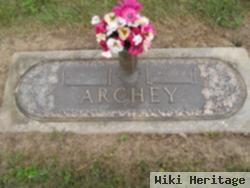 Roy Kerlin Archey