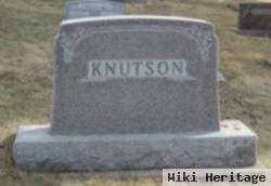 Carl Leo B Knutson