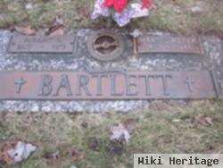 Forrest L Bartlett