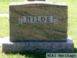 Gulbrand H Hilde