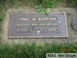 Oma Moyer Klotter