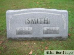 David T Smith