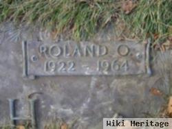 Roland O Kurth