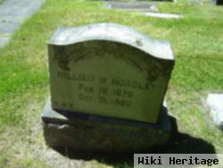 William W Hoadley