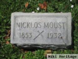 Nicklos Moust