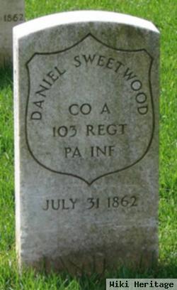 Daniel Sweetwood