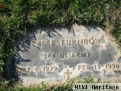 Lee E Turnbow