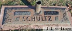 Hilda M Schultz