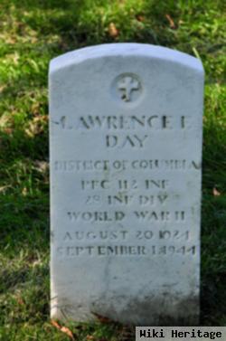 Lawrence E Day