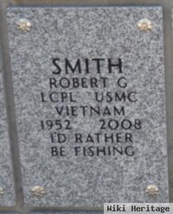 Robert Grant Smith