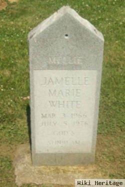 Jamelle Marie "mellie" White