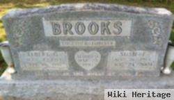 Elbert G Brooks