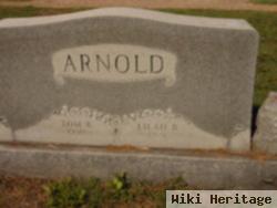 Tom B. Arnold