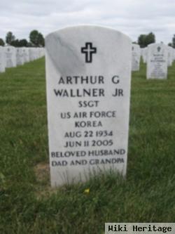 Arthur G Wallner, Jr