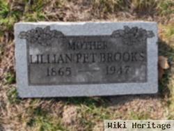 Lillian "pet" Heathman Brooks