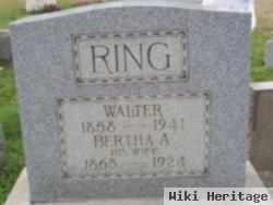 Walter F Ring, Sr