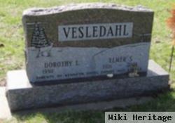 Pfc Elmer S. Vesledahl