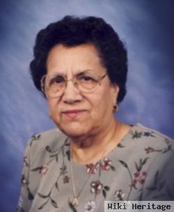 Vera Reyes Holden