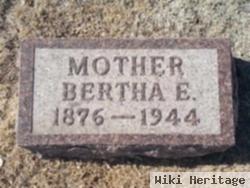 Bertha Elizabeth Potts Rhoades