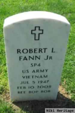 Robert L Fann, Jr