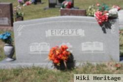 Robert John Engelke, Jr