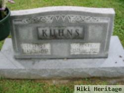 Henry Kuhns