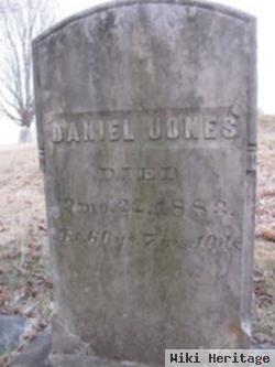 Daniel Jones