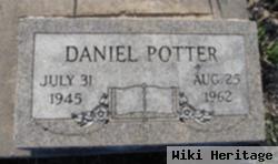 Daniel Potter