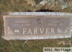 Richard D Farver