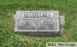 Elizabeth Pfister Neudecker