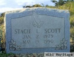 Stacie L Scott
