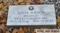 Pfc Steve Wojcik