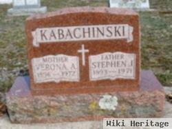 Stephen J Kabachinski