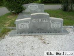 James L Hullett