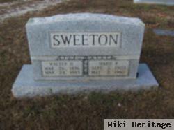 Marie R Reid Sweeton