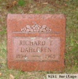 Richard T Dahlgren