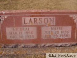 Marie Larson