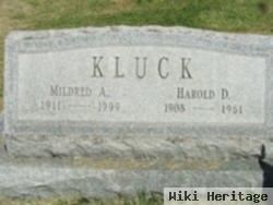 Harold D Kluck