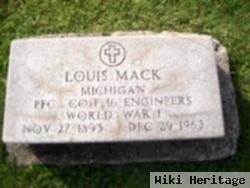 Pfc Louis Mack