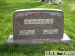 Robert E Crouch