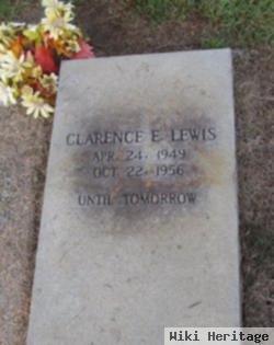 Clarence E Lewis