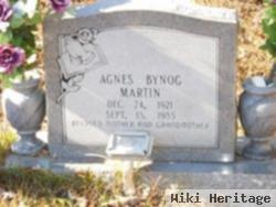 Agnes Bynog Martin