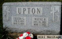 Wayne R Upton