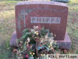 William L "gus" Phipps