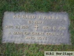 Richard J Parra