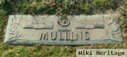 Hattie L. Mullins