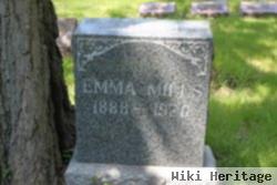 Emma Mills