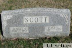 Kenneth Scott