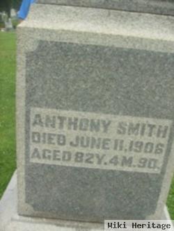 Anthony Smith