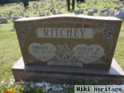 Evelyn M Ritchey